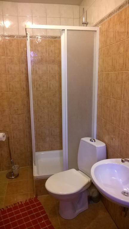 Ferienwohnung Cheap And Chic Riga Zimmer foto